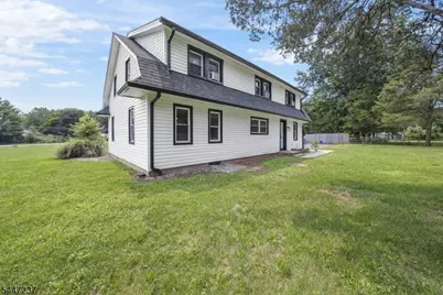 117 Mountain View Rd, Hillsborough Township, NJ 08844 - Photo 16