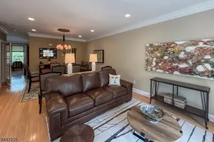 39 Briar Ln, Raritan Township, NJ 08822 - Photo 4