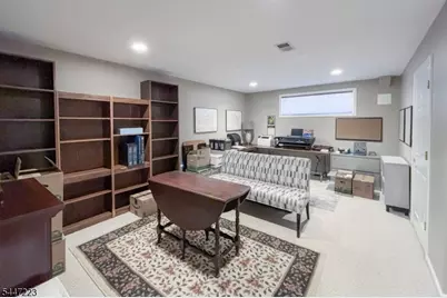 39 Briar Ln, Raritan Township, NJ 08822 - Photo 22