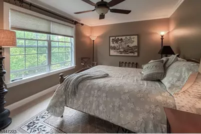 39 Briar Ln, Raritan Township, NJ 08822 - Photo 16
