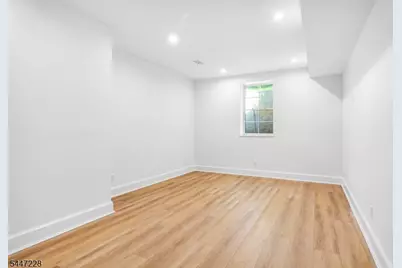 11 Florham Ave, Florham Park, NJ 07932 - Photo 46