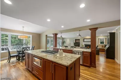 4 Burma Rd, Wyckoff Township, NJ 07481 - Photo 18