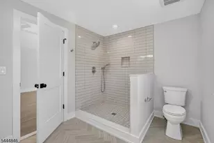 2240 Evergreen Ave, Scotch Plains Township, NJ 07076 - Photo 28