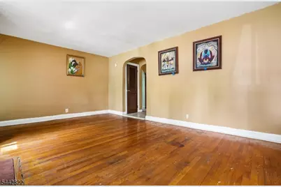 24 Springer St, Belleville, NJ 07109 - Photo 6