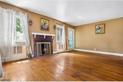 24 Springer St, Belleville, NJ 07109 - Photo 4