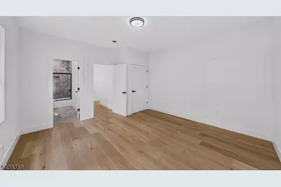 125 Cedarhurst Ave, Woodland Park, NJ 07424 - Photo 22