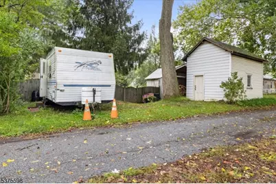 424 Hardwick St, Belvidere, NJ 07823 - Photo 28