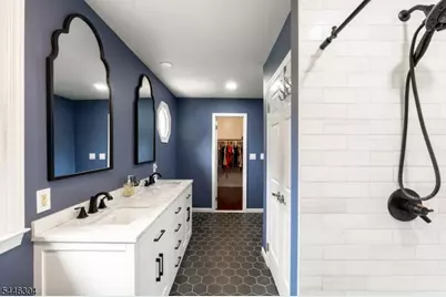 2 Hemlock Ln, Roxbury Township, NJ 07836 - Photo 26