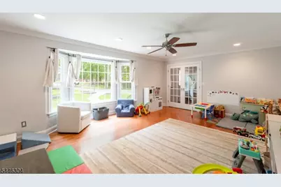 2 Hemlock Ln, Roxbury Township, NJ 07836 - Photo 8