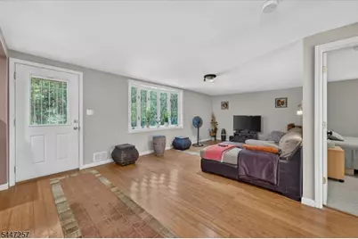 37 Broadway, Montgomery Township, NJ 08502 - Photo 18
