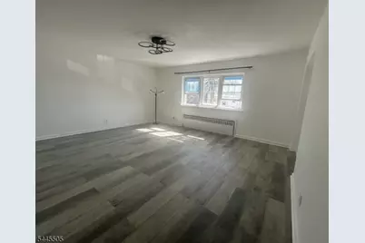 226 Edmund Ave #2, Paterson, NJ 07502 - Photo 6