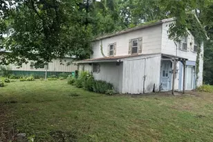 141 4th St, Belvidere, NJ 07823 - Photo 1