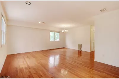 14-18 Lawrence St #3A, Bloomfield Twp., NJ 07003 - Photo 4