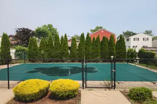 112 Brentwood Rd, Raritan, NJ 08869 - Photo 18