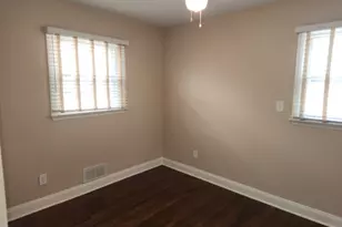 112 Brentwood Rd, Raritan, NJ 08869 - Photo 12