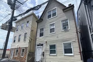 562 Summer St, Paterson, NJ 07501 - Photo 1