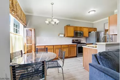 4 Reins Ct, Franklin Township, NJ 08873 - Photo 10