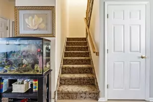 4 Reins Ct, Franklin Township, NJ 08873 - Photo 16