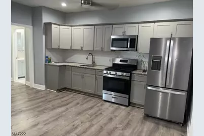 17 Cedar Ave, Newark, NJ 07106 - Photo 2