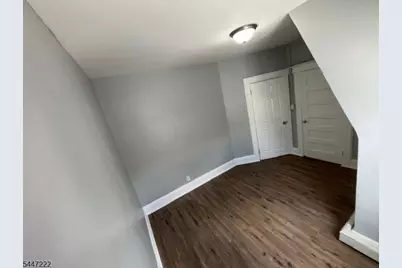 17 Cedar Ave, Newark, NJ 07106 - Photo 8