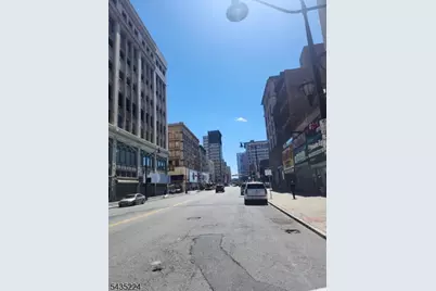 285 South Orange Ave, Newark, NJ 07103 - Photo 12