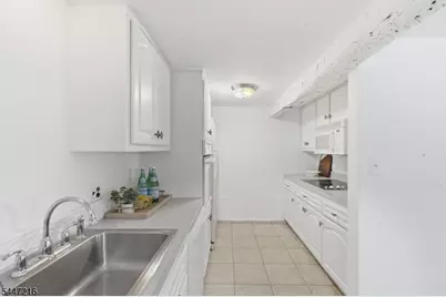 8 Morris Tpke, Randolph Township, NJ 07869 - Photo 18