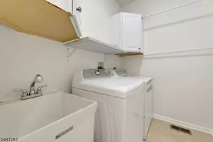 68 Independence Trail, Totowa, NJ 07512 - Photo 40
