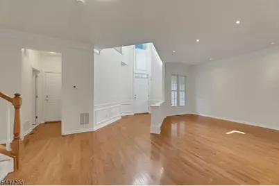 68 Independence Trl, Totowa, NJ 07512 - Photo 28