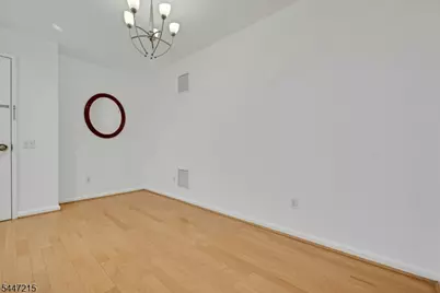 189 Forest Ave #213, Paramus, NJ 07652 - Photo 6