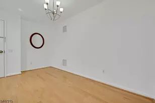 189 Forest Ave, Paramus, NJ 07652 - Photo 6