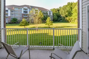 2107 Warren's Way, Wanaque, NJ 07465 - Photo 18
