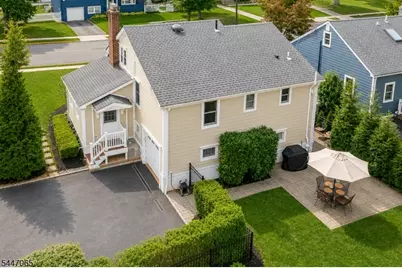 21 Duchamp Pl, Chatham, NJ 07928 - Photo 28