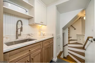21 Duchamp Pl, Chatham, NJ 07928 - Photo 20