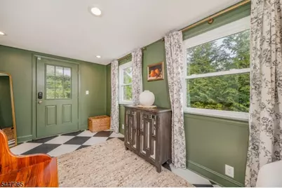 21 Duchamp Pl, Chatham, NJ 07928 - Photo 12