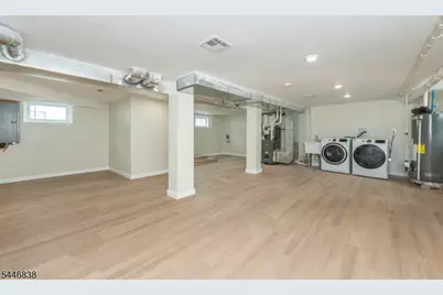 58 Van Duyne Ave, Wayne, NJ 07470 - Photo 22