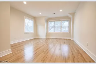 676 Bloomfield Ave #6, Bloomfield, NJ 07003 - Photo 4