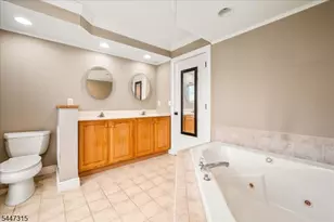 9 Carriage Ln, Hardyston Township, NJ 07419 - Photo 46