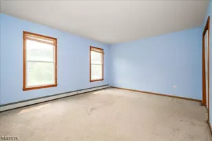 9 Carriage Ln, Hardyston Township, NJ 07419 - Photo 32