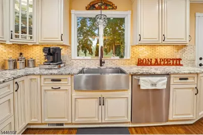 33 Edgar St, Summit, NJ 07901 - Photo 10