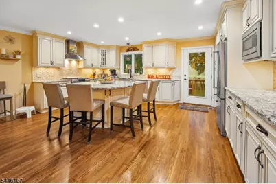33 Edgar St, Summit, NJ 07901 - Photo 8