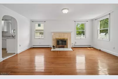66 W Hobart Gap Rd, Livingston, NJ 07039 - Photo 6