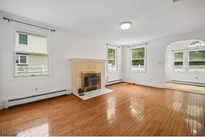 66 W Hobart Gap Rd, Livingston, NJ 07039 - Photo 2