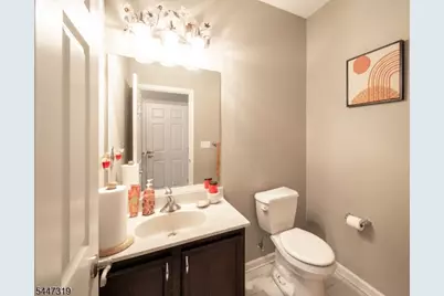 26 Bluffs Ct, Hamburg, NJ 07419 - Photo 20