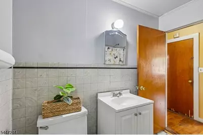 563 Purce St, Hillside, NJ 07205 - Photo 16