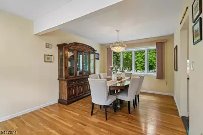 4 Elkin Dr, Livingston Twp., NJ 07039 - Photo 8