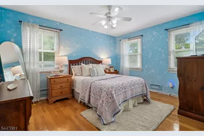 4 Elkin Dr, Livingston Twp., NJ 07039 - Photo 18