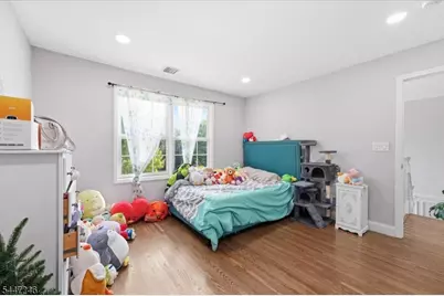 5 Old Bridge Rd, Cedar Grove, NJ 07009 - Photo 24