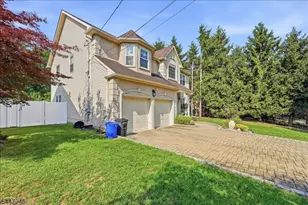 5 Old Bridge Rd, Cedar Grove, NJ 07009 - Photo 2