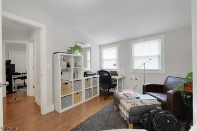 15 Lynne Ave, Hawthorne, NJ 07506 - Photo 18