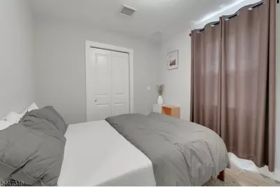 15 Lynne Ave, Hawthorne, NJ 07506 - Photo 16